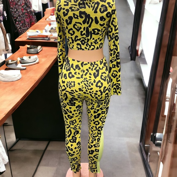 bad and boujee leopard print jumpsuits - Picture 3 of 3